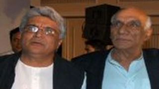 Yash Chopra didn't compromise on ethics: Javed Akhtar
