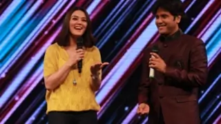 Preity Zinta and Pandit Jasraj on Sa Re Ga Ma Pa Thumbnail