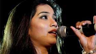 Shreya finds recording studios eerie Thumbnail