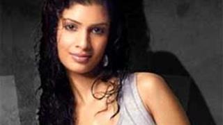 You can't sign a film just based on script: Tena Desae