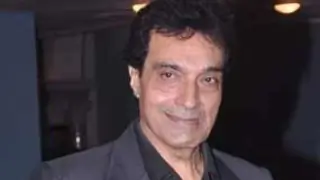 Dheeraj Kumar goes 'Shava shava' Thumbnail
