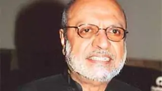 People take from Mumbai, but don't give anything back: Benegal Thumbnail