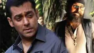 Salman feels photographer Jagdish Mali needs help thumbnail