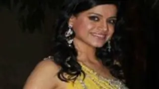 Rishika Mihani unwell with malaria Thumbnail