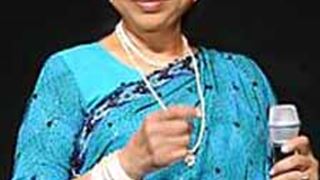 I still haven't escaped comparisons with Didi: Asha Bhosle thumbnail