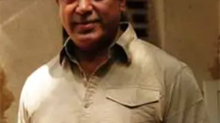 Kamal Haasan agrees to modify 'Vishwaroopam' Thumbnail