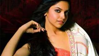 Workaholic Deepika Thumbnail