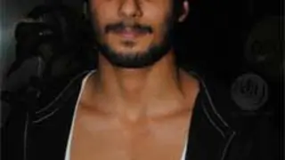 Prateik goes underground; getting new image, voice coach Thumbnail