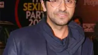 'Nautanki Saala' was narrated in same room as 'Sholay': Ayushmann Thumbnail