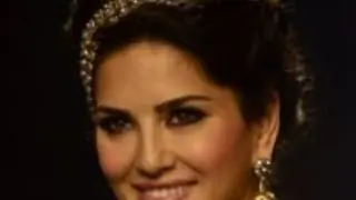 Sunny Leone files complaint against KRK Thumbnail