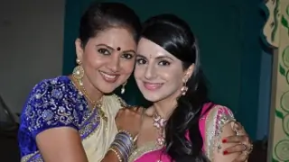 Story of a great bonding - Sanchi & Choti Maa of Balika Vadhu! thumbnail