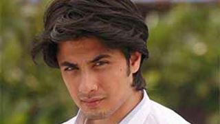 Ali Zafar puts no-kiss clause before signing films!