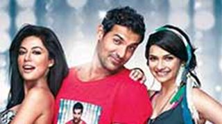 Movie Review : I, Me Aur Main