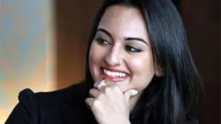 Madhubala, Waheeda reference points for Sonakshi in 'Lootera' Thumbnail