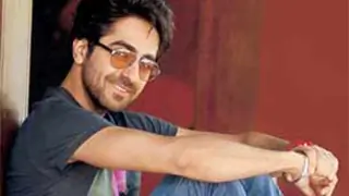 Sonam's fashion lessons for Ayushmann Thumbnail