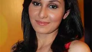 'Commando' is the girl's story: Pooja Chopra Thumbnail