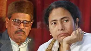 Mamata fetes Manna Dey Thumbnail