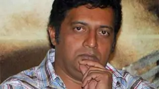'Gounder' community seeks ban on Prakash Raj's 'Gouravam' Thumbnail