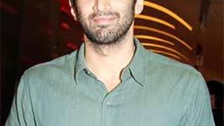 Aditya Roy Kapoor never planned to enter romantic zone Thumbnail