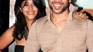 Want Ekta to settle down before me: Tusshar Kapoor Thumbnail