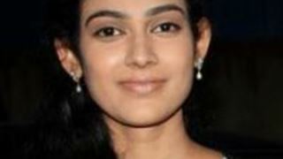 Actress Aakanksha Singh misses watching IPL regularly