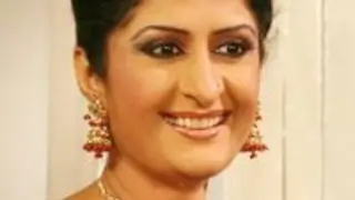 Friends Rati Pandey and Jaanvi Sangwan are super excited! Thumbnail