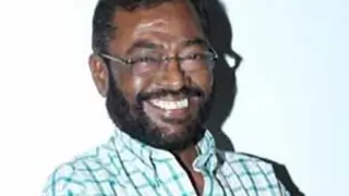 Actor-director Manivannan laid to rest thumbnail