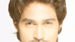 "I don't have anything against Sanaya": Farhan Khan Thumbnail