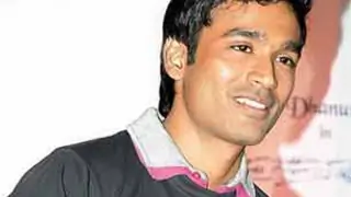 I don't like being compared with Rajinikanth: Dhanush(Interview) Thumbnail