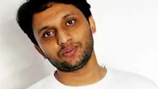 No friends role for Zeeshan Ayyub Thumbnail