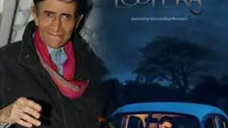 Ranveer's 'Lootera' look inspired by Dev Anand, James Dean Thumbnail