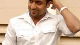 'Yamudu 2' strikes gold for Suriya in Andhra Pradesh Thumbnail