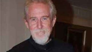 Would like to play Nehru or Jinaah: Tom Alter (Interview) thumbnail