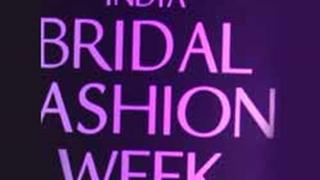 'Royal' start for IBFW with Valaya's collection