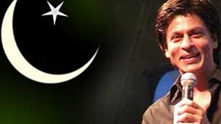 SRK celebrates Eid with family, fans, media