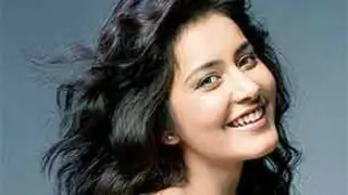 Raashi Khanna likely to join 'Hamara Bajaj' cast Thumbnail