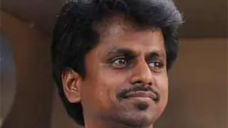 Working on a script for Arya: Murugadoss thumbnail