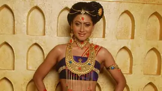 Nigaar in awe of her character in 'Buddha' Thumbnail