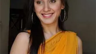 Manjari plays hydrophobic in 'Warning' Thumbnail
