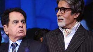 Big B meets Dilip Kumar in hospital Thumbnail