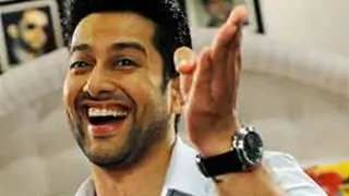 Aftab doesn't think 'Grand Masti' is vulgar Thumbnail