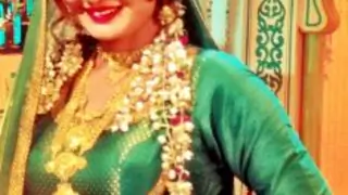 Deepshikha Nagpal shot for a movie! Thumbnail