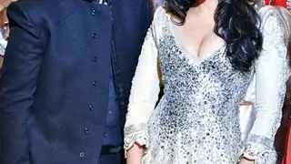 Manish Malhotra to design for Kareena, Hrithik in 'Shuddhi' Thumbnail
