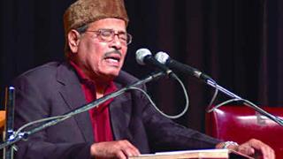 Manna Dey's songs played at Kolkata traffic signals