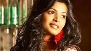 Keen to do 'Soodhu Kavvum' in other languages: Sanchita Thumbnail