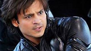 'Krrish 3' strikes gold, Vivek Oberoi over the moon Thumbnail