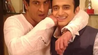 Ronit Roy praises Romit Raj for his new look in Adaalat! Thumbnail