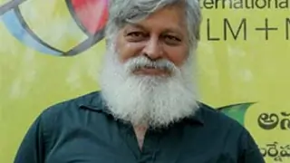 Set design helps develop characters: Vinod Guruji Thumbnail