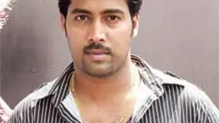 Hope to taste success with 'Anandam' sequel: Jai Akash Thumbnail