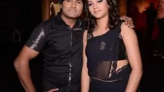 "I want to re-marry Raksha on the sets of Nach Baliye" : Vinod Thakur thumbnail